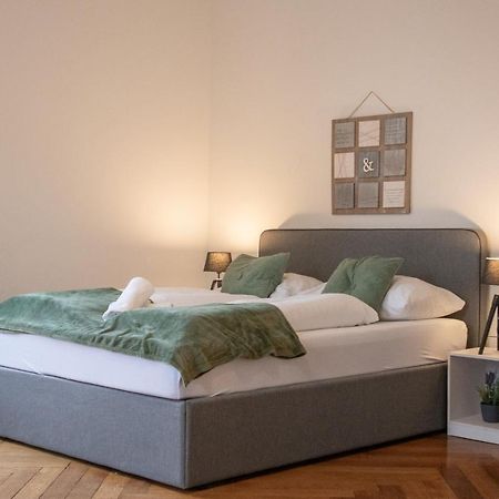 Roomy 2Br Apt. Near Akh -Perfect For Longstays Vienna Esterno foto