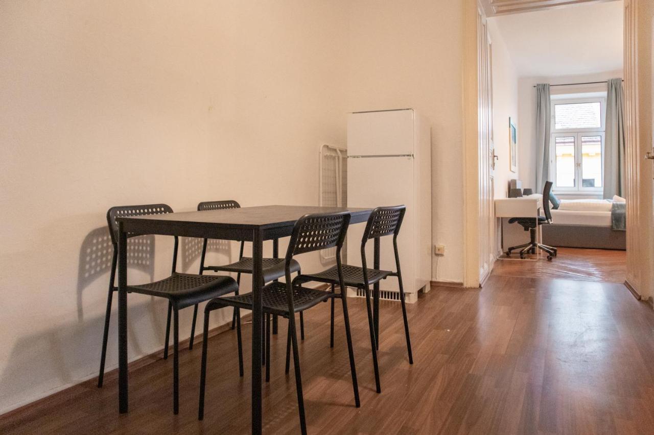 Roomy 2Br Apt. Near Akh -Perfect For Longstays Vienna Esterno foto