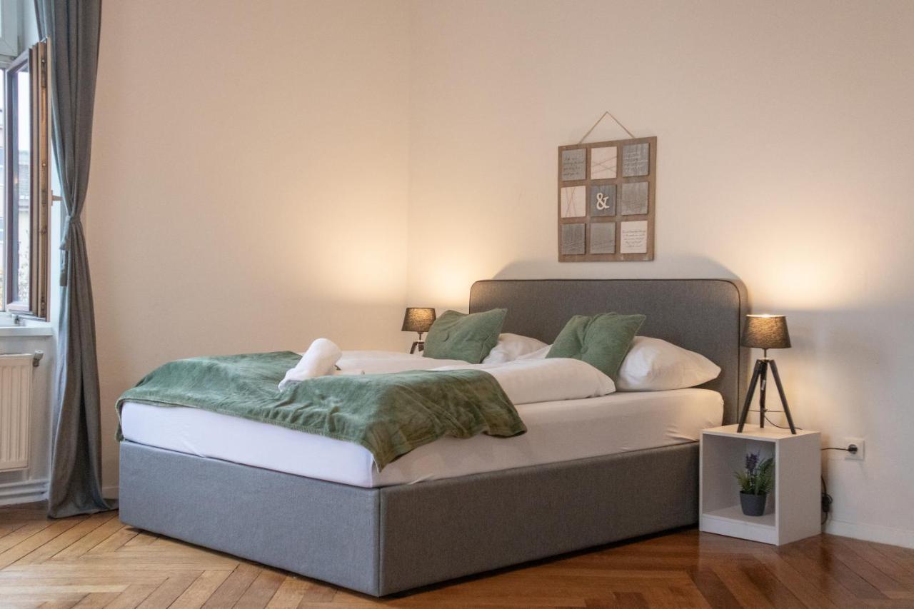 Roomy 2Br Apt. Near Akh -Perfect For Longstays Vienna Esterno foto